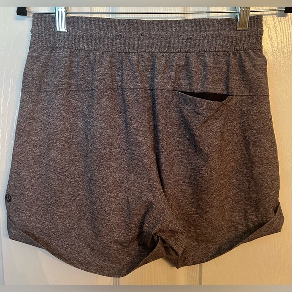 Lululemon Spring Break Away Short *4-way Stretch 3"- Heather Lux Multi Black/ 6 - Picture 6 of 9